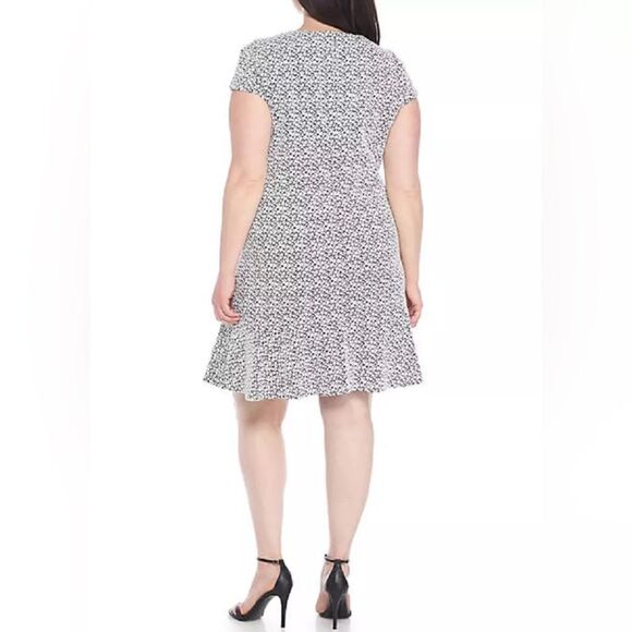 Michael Kors Floral Knit Jacquard Flounce Flare Black White Dress Size L - Picture 11 of 14
